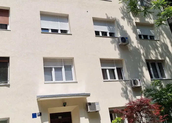 Citylux Apartments